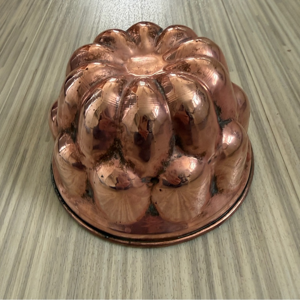 Vintage Copper Cake or Gelatin Mold with a Fluted Design
